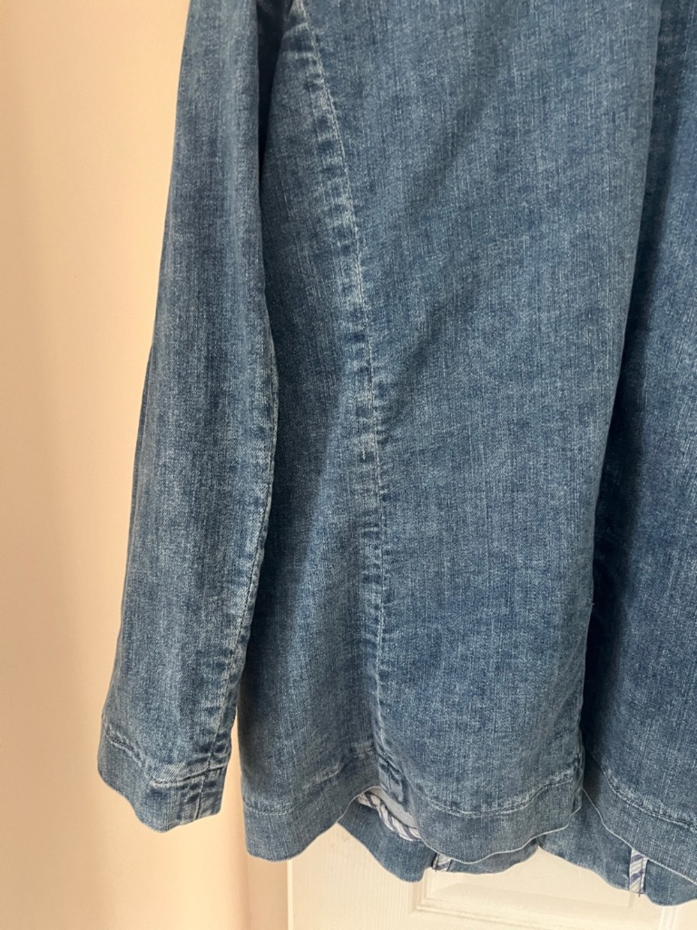 Anthropologie- Maeve Distressed Light Blue Denim Blazer - Picture 6 of 12